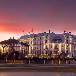 5* Hotel Grand