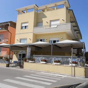 2* Hotel Laguna Blu